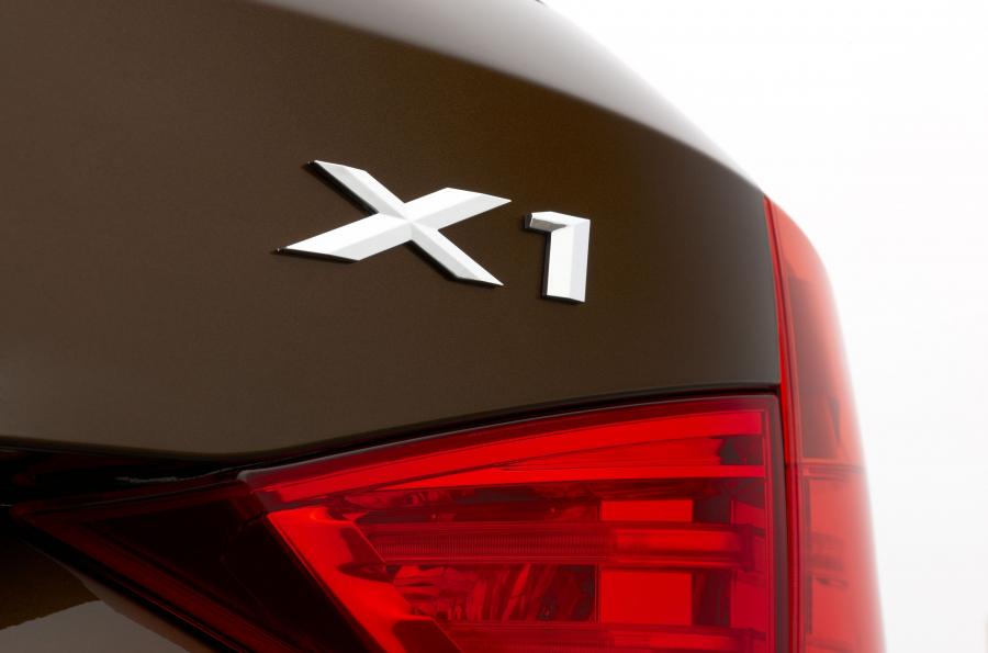  BMW X1 2009 года  (фото 44 из 190)